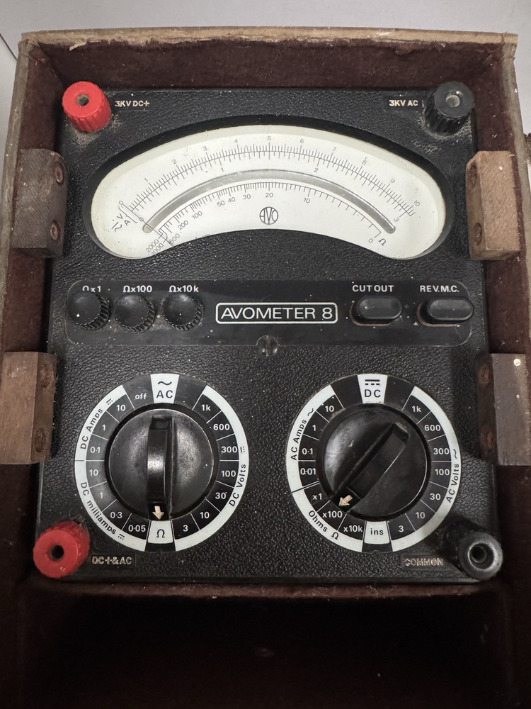 Avometer 8 V Electrical Test Meter Leather Carry Case Leads Instructions Working