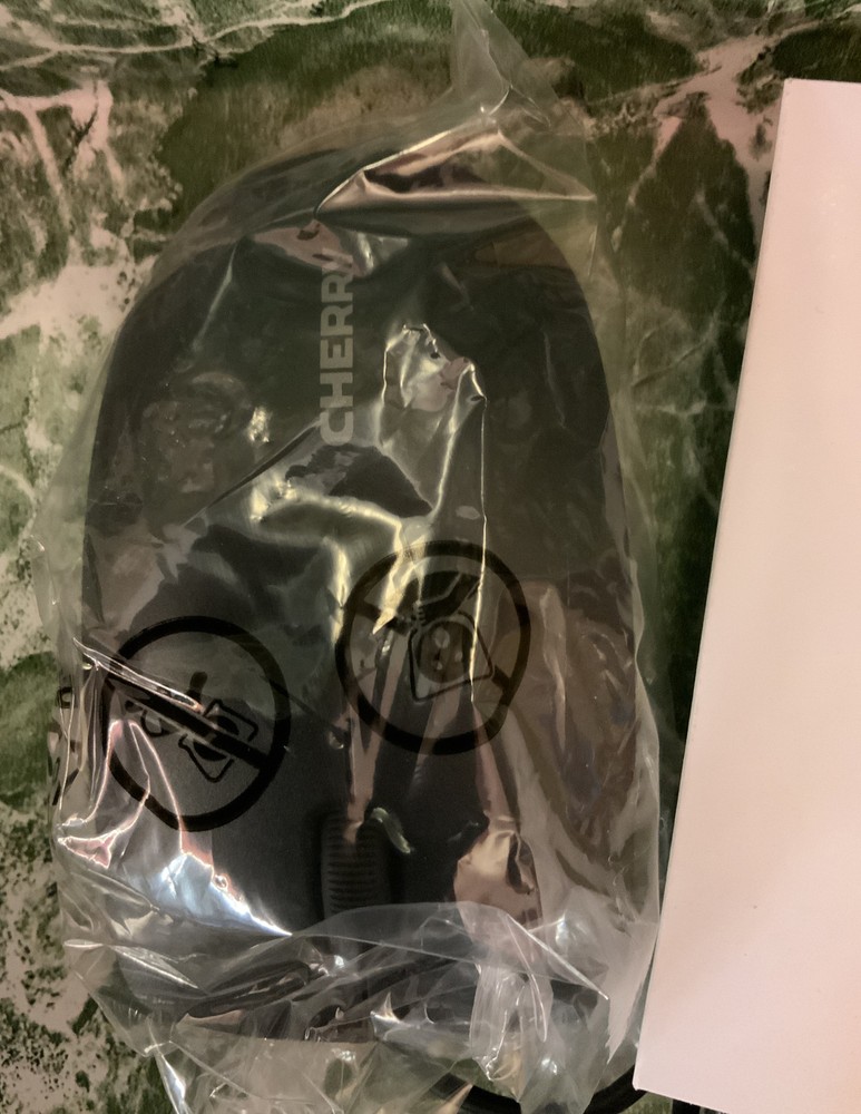 🌍 CHERRY ,Mouse,Black,No Box ‼️