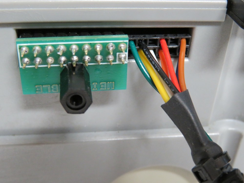 Mars MEI validator enable jumper - helps a tech fix a 2 blnk error from VMC