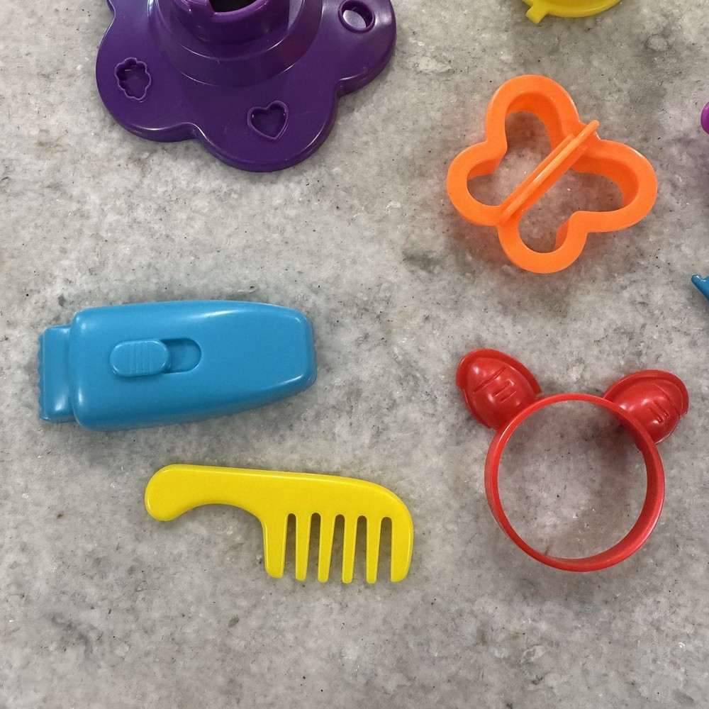 Bundle of 12 Playdough Accessories
