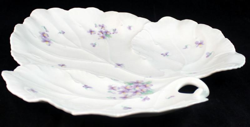 Mikasa Lila Leaf Dish B2006