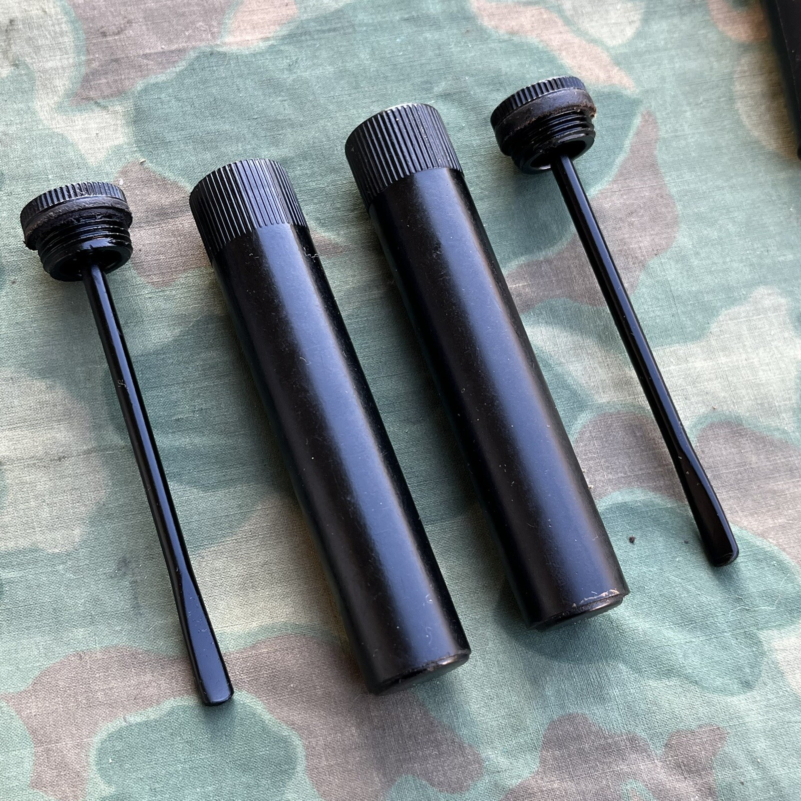 One (1) British Enfield No4 Mk1 Rifle Plastic Butt Stock Oil Oiler Bottle Used