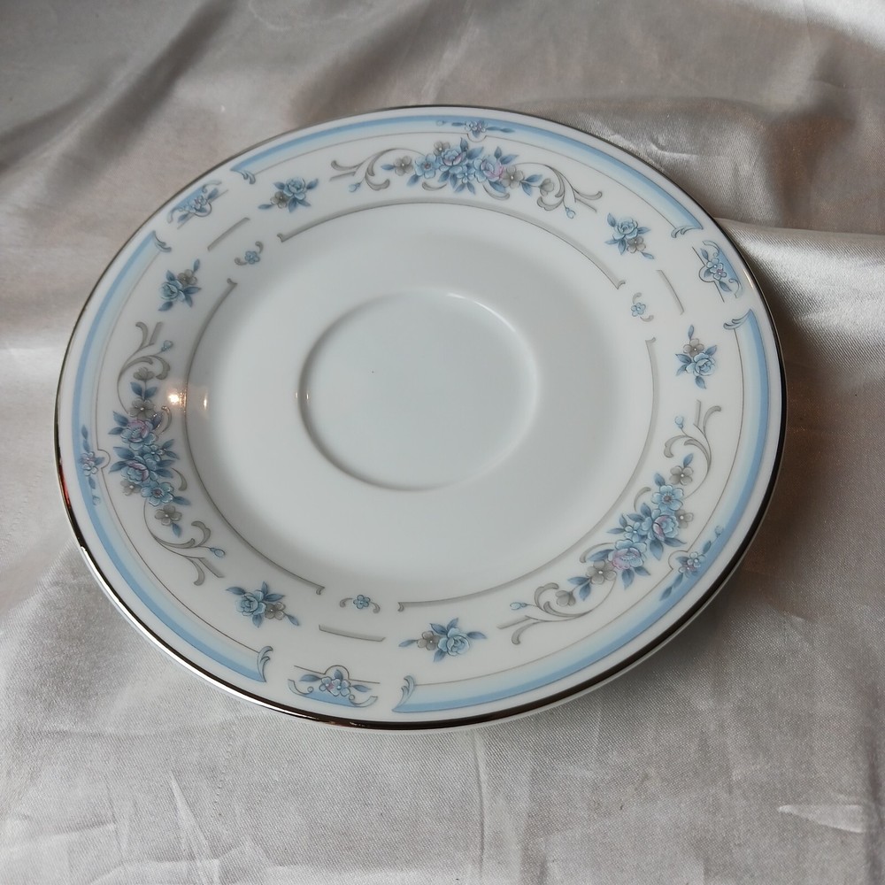 NITTO CLARIDGE PLACE SETTING FOR 4 (16 PIECES)