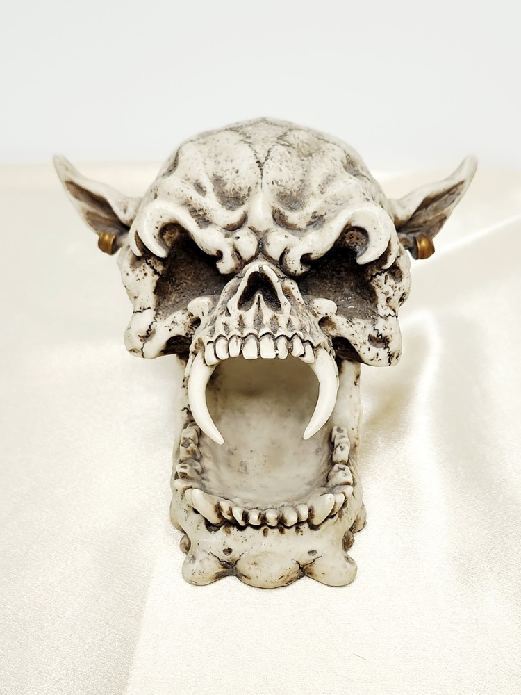Summit Collection - The Skull Collection Resin Devil Demon Orc Skull 4982