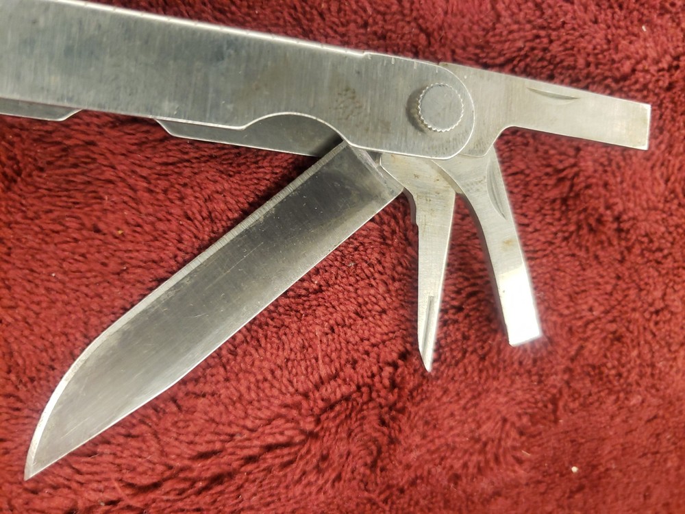 Leatherman ~ PST Multi tool 0698 0798 Date Codes