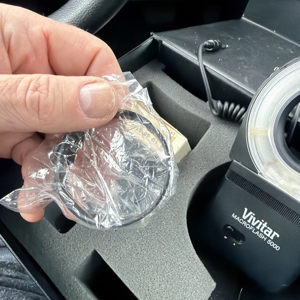 Vivitar Macroflash 5000 Auto Manual Flash Ring Plus Extra Look