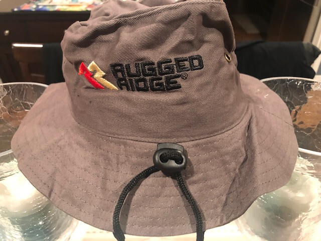 RUGGED RIDGE BUCKET HAT WITH CHIN STRAP TIE