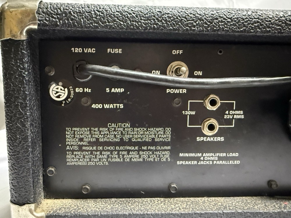 Peavey XR-500 powered mixer amplifier
