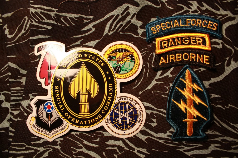 SPECIAL FORCES Ranger Airborne tabs shoulder patch parachute triplecanopy Decal