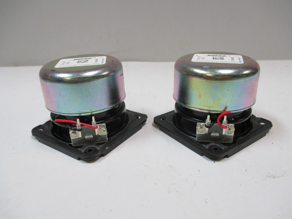 TWO Bose Wave Speaker 273488003 work great