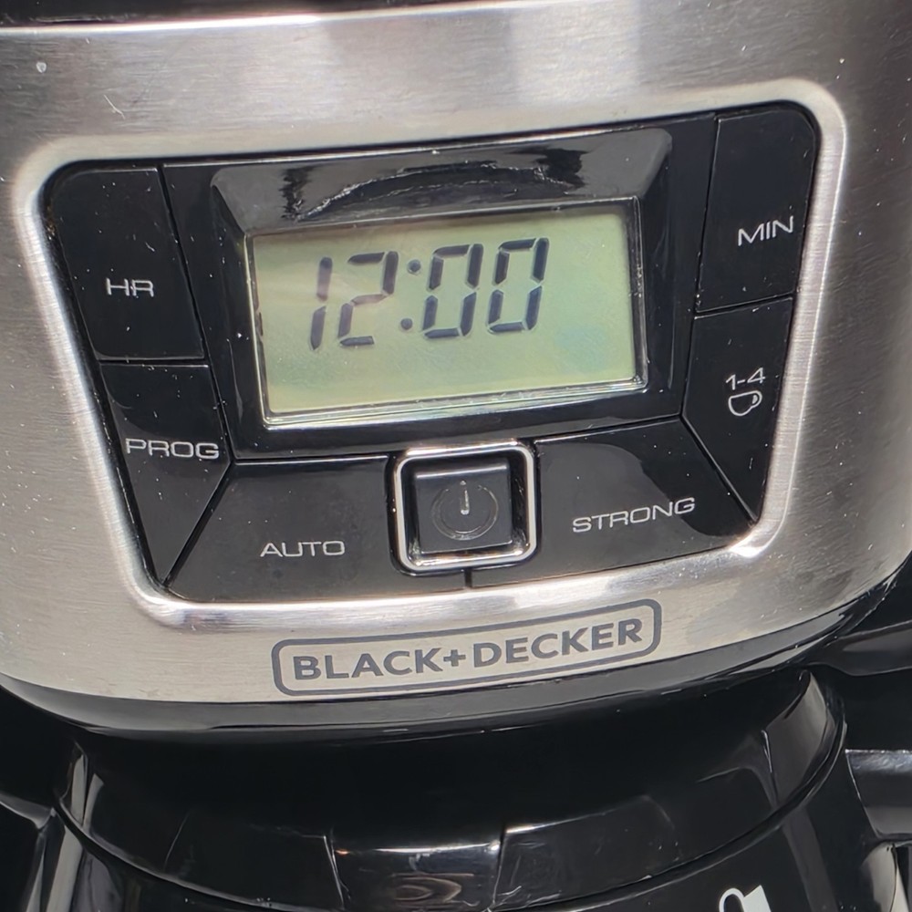 BLACK+DECKER CM2035B Thermal Coffeemaker - Black/Silver Tested Works!