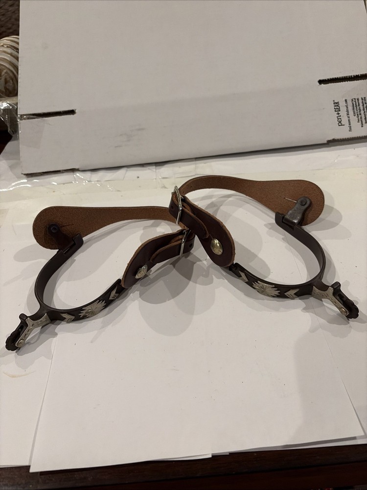 Weaver Spurs And Spur Strap Set