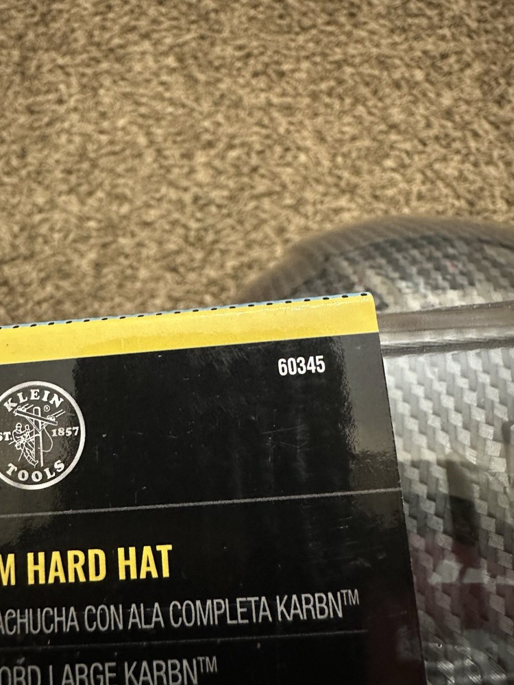 Klein Tools Karbn Pattern Hard Hat New Open Box Head Size 6.5-8