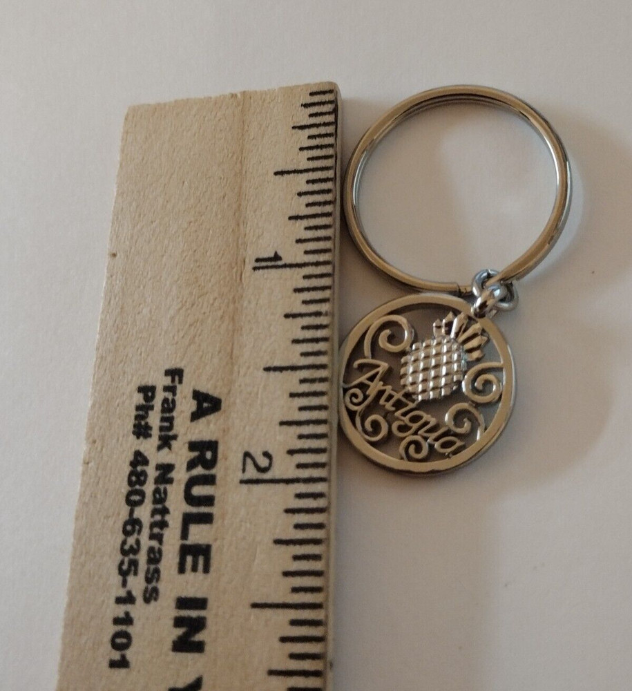ARTIGUA Small Silvertone Charm Keyring