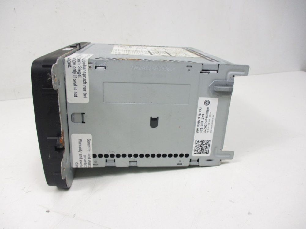 Radio/Navigation System Combination With Bezel NO CODE AVAILABLE Fits VW
