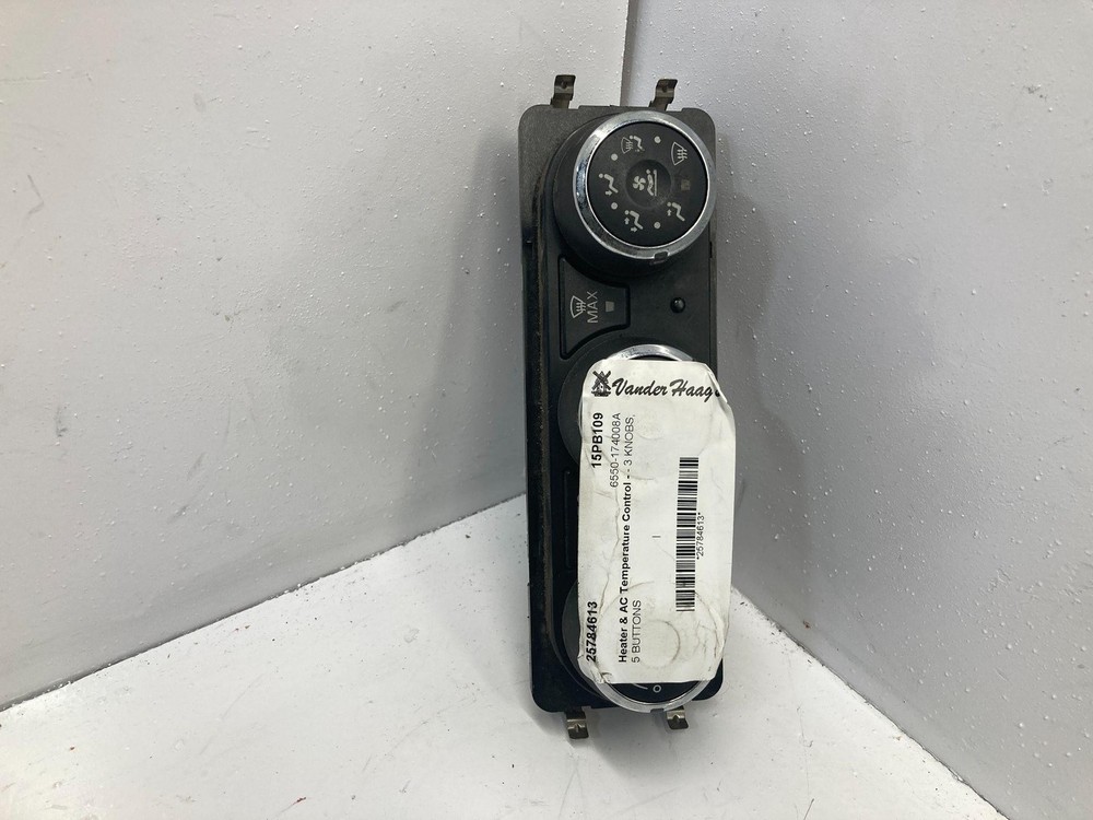 2013-2017 Peterbilt 579 Heater A/C Temperature Controls - Used