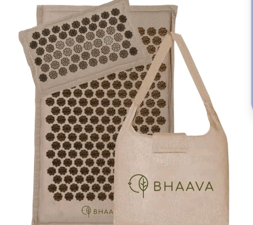 Bhaava Acupressure Mat Set