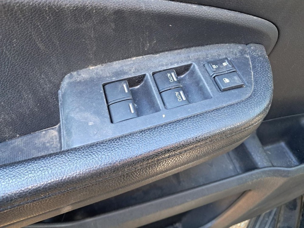 PILOT 2016 Glove Box 4852143