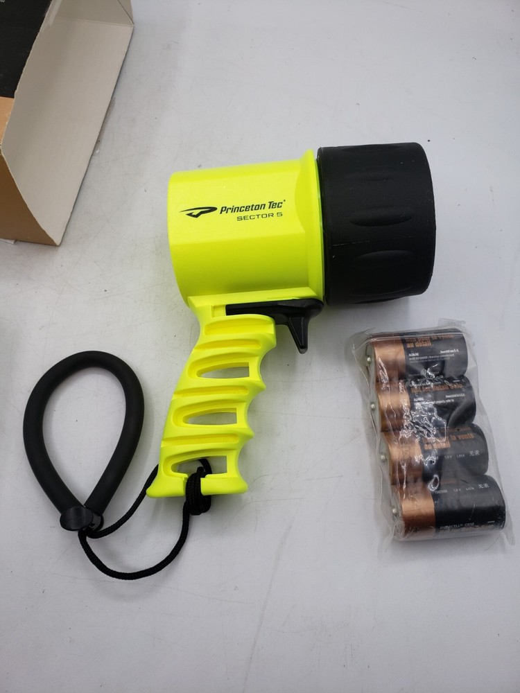 Sector 5 LED Scuba Dive Spotlight, *Missing Bulb See Details*