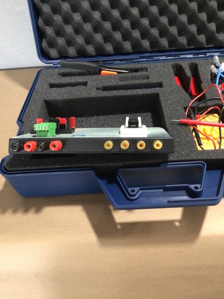 C-Tech Training Tester Case system kit home audio ?? copper cable ??