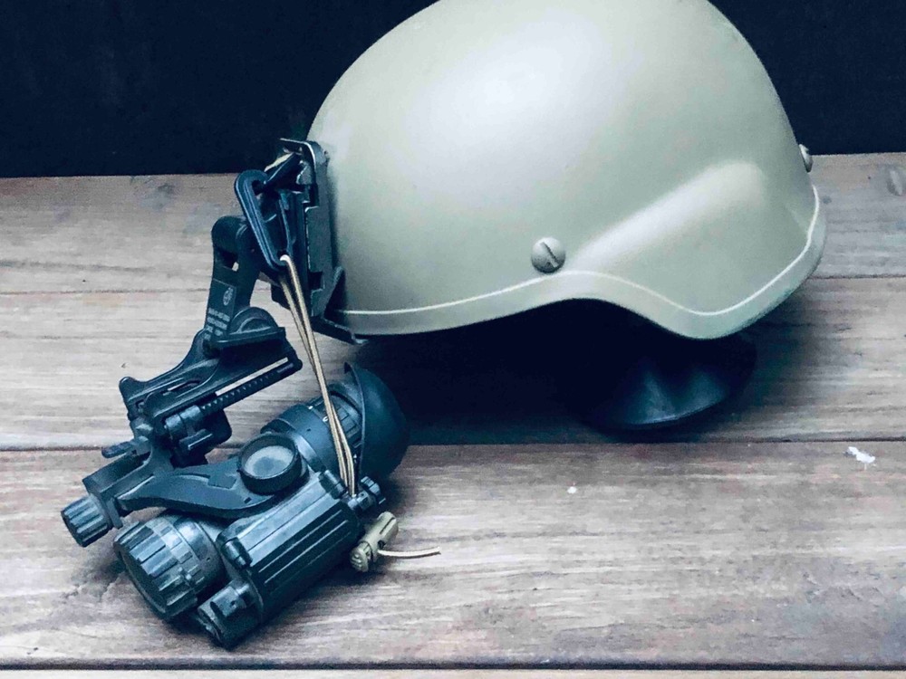 Tactical AN/PVS-14 Night Vision Lanyard System.