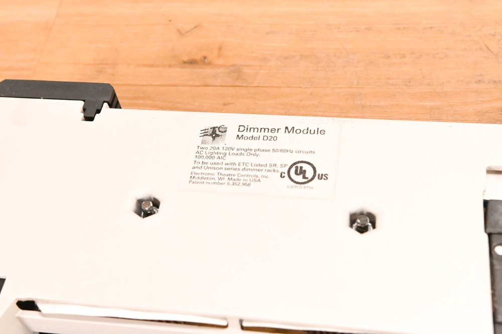 ETC D20 Dual 20A Dimmer Module (PAIR) CG010EU