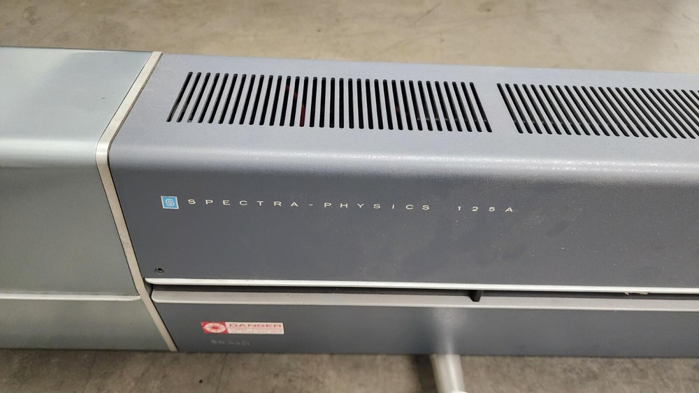 spectra physics laser model 125A