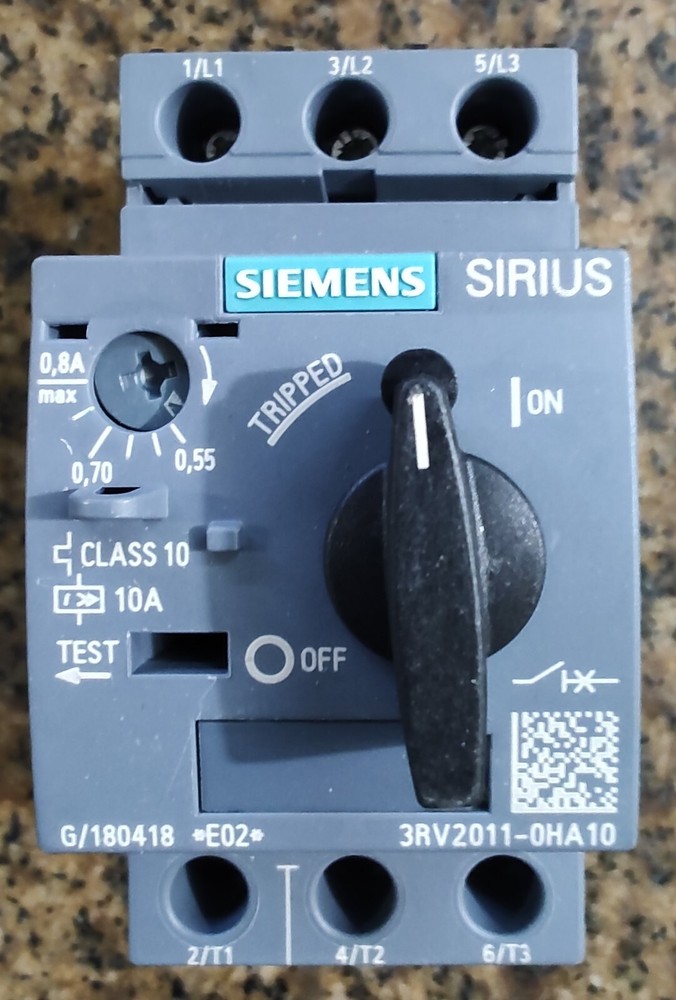 🗽SIEMENS 3RV2011-OHA10