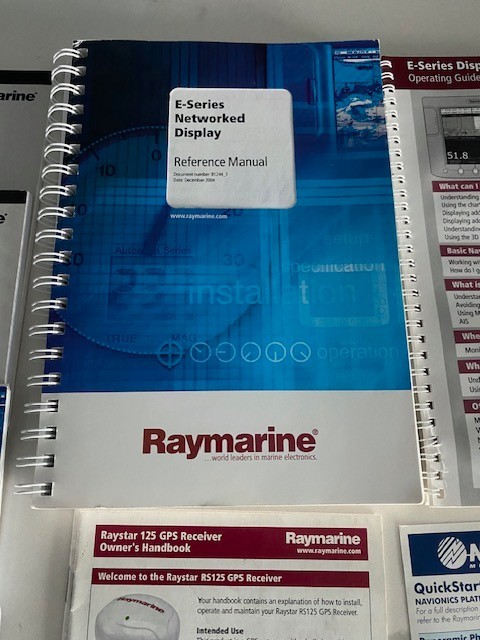 Raymarine E series Complete Manuals