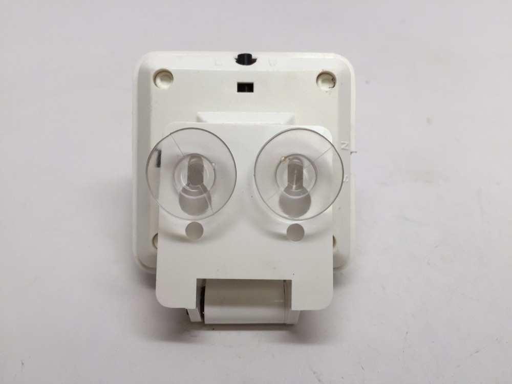 Pactrade Marine White Bracket & Suction Adjustable Built-In Compensation System