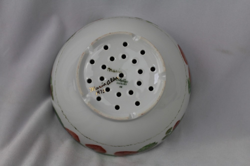 Arzberg Germany Colander Strawberries