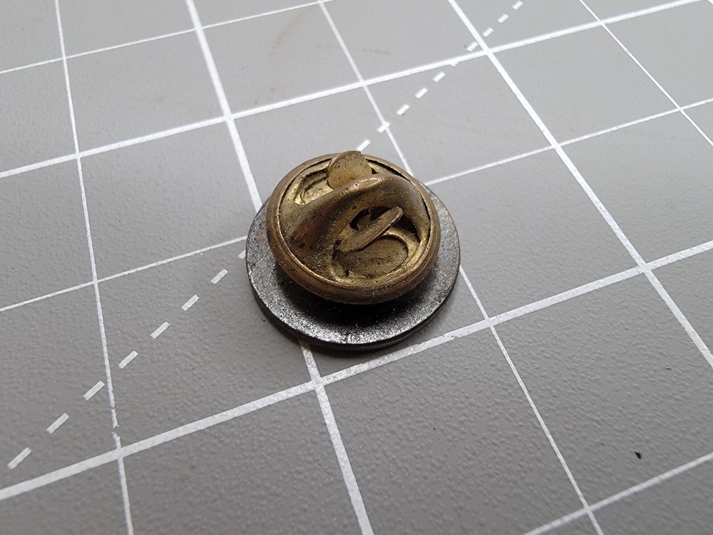 Lapel US Navy Honorable Discharge Pin Back Hat Decoration Small