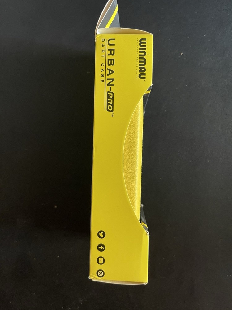 Winmau Urban Pro Dart Case