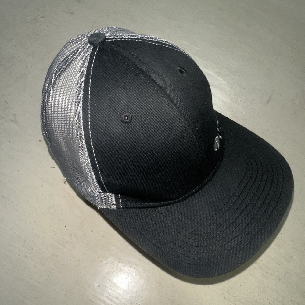 VMC Fishing Hooks Black Trucker Hat Adjustable Snapback Structured Gray Mesh