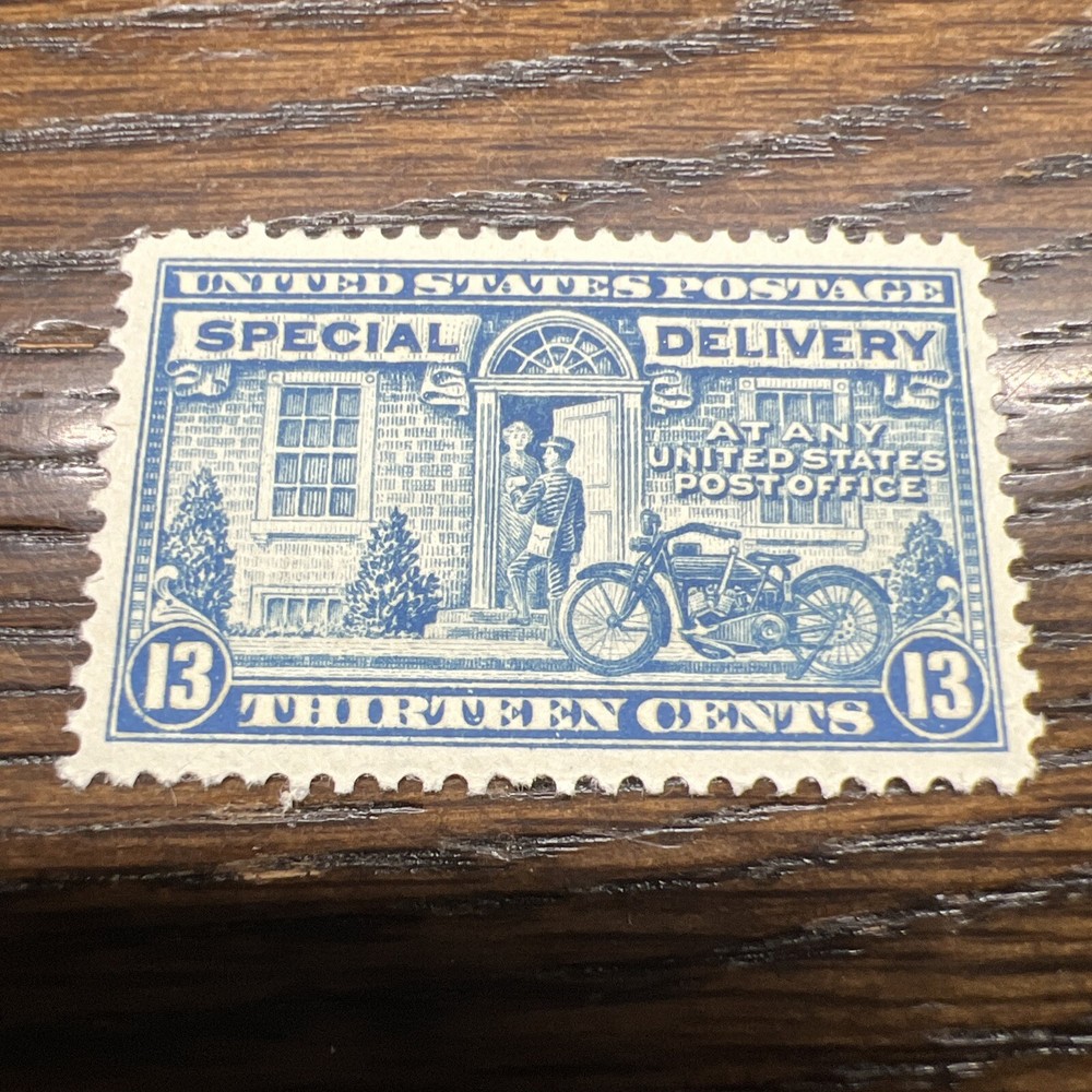 Scott # E17- Motorcycle 13¢ Blue Special Delivery MNH-US