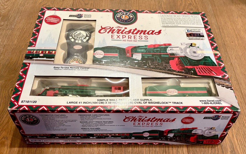 LIONEL HO SCALE CHRISTMAS EXPRESS TRAIN SET BLUETOOTH 87181120