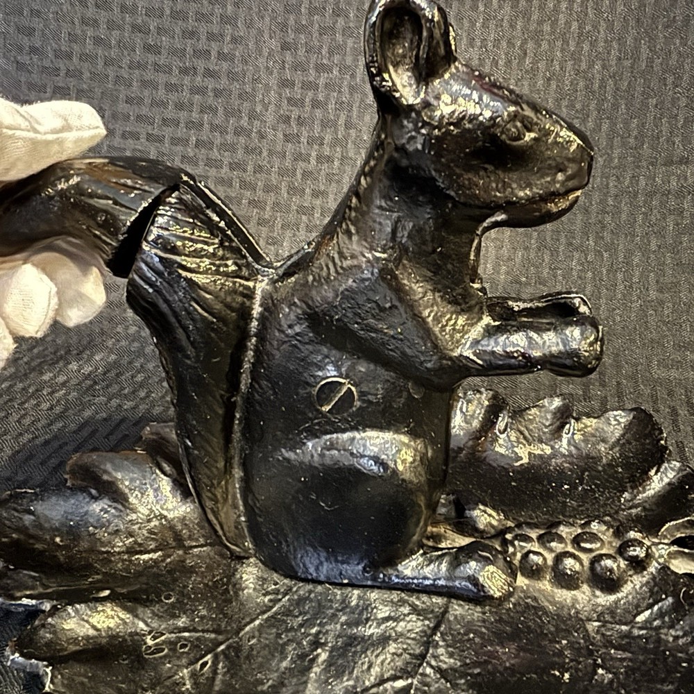 Vintage Cast Iron Squirrel Nutcracker Leaf Grape Base Heavy Mechanical Tool