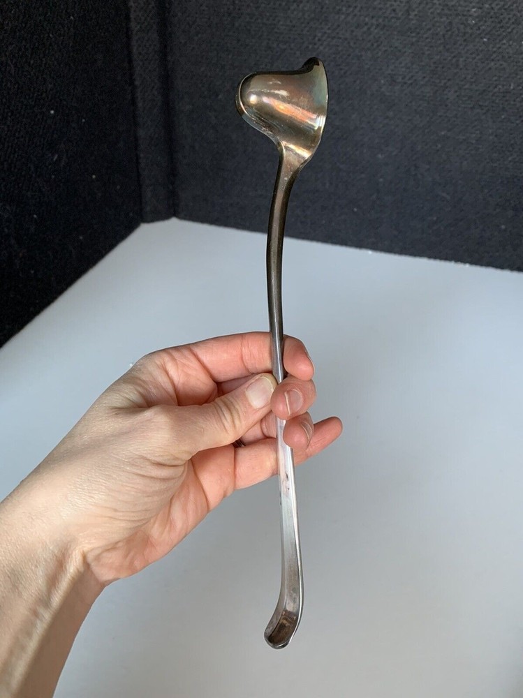 S&G ENGLAND CANDLE SNUFFER SILVER PLATED 10” (e20)