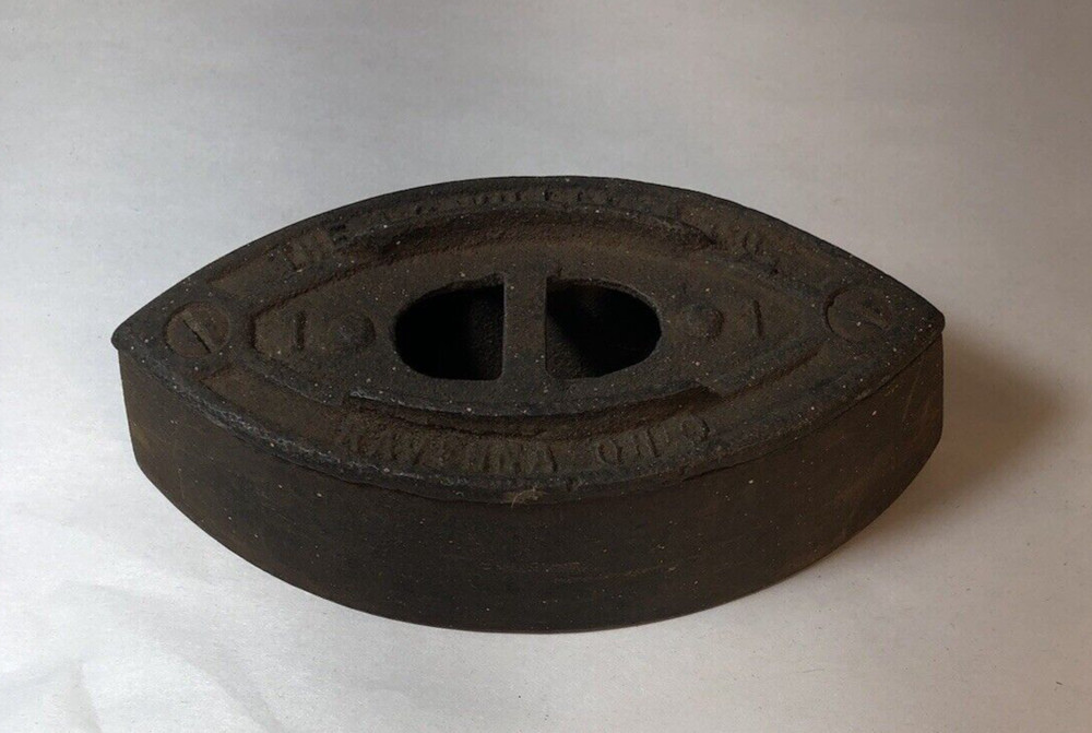 VINTAGE Mrs. Potts Sad Iron No Handle