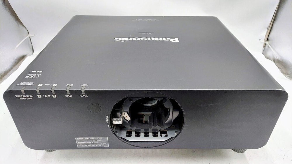 Panasonic PT-D6000ULK DLP Projector