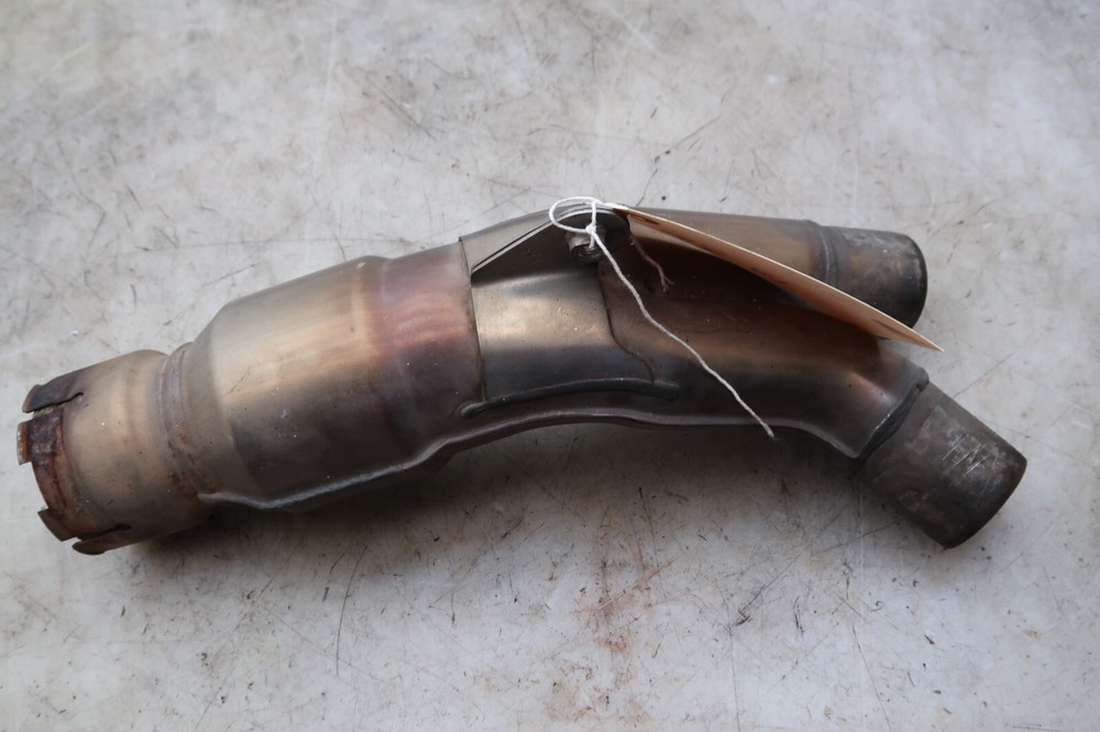 05 Yamaha Yzf R1 MID Y PIPE E-753