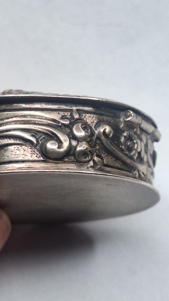 Antique Snuff Pill Trinket Box 800 Silver
