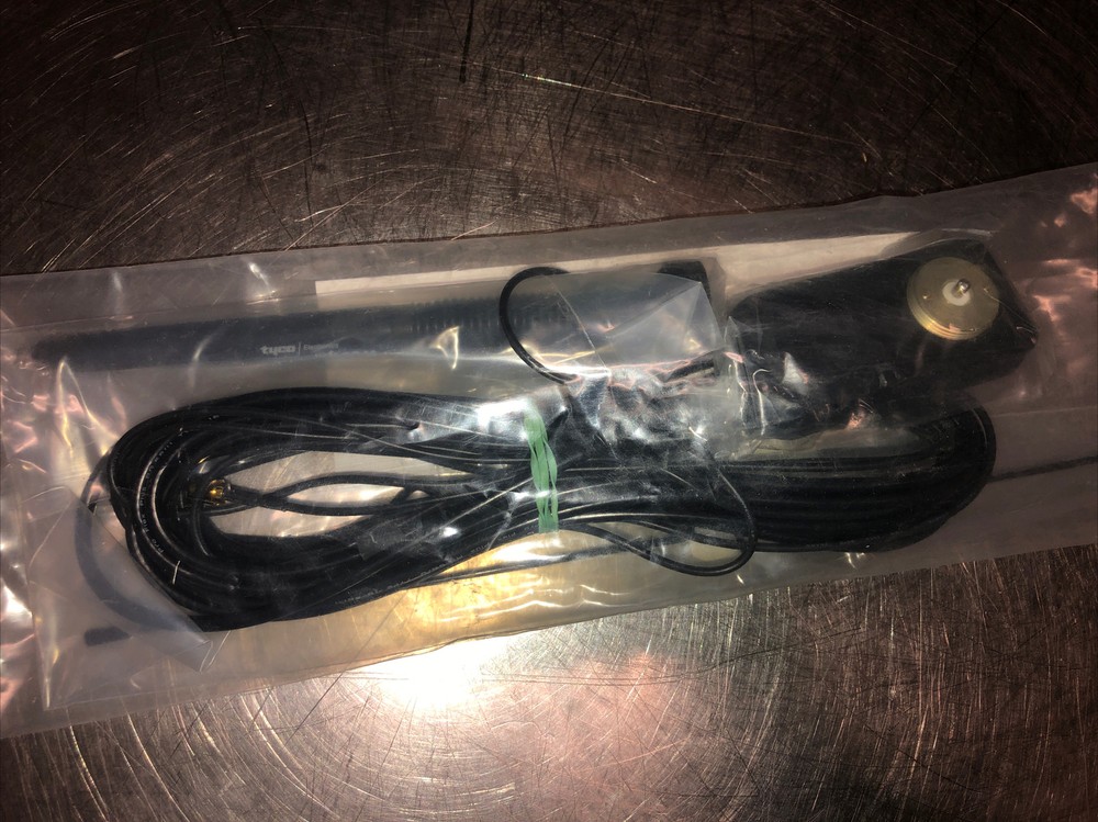 NOS MA/COM MAMROS0026 ELEVATED FEED ADJUSTABLE TRUNK LID MOUNT ANTENNA
