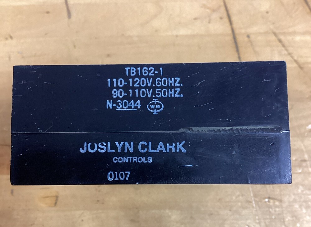 Joslyn Clark Sylvania TB162-1