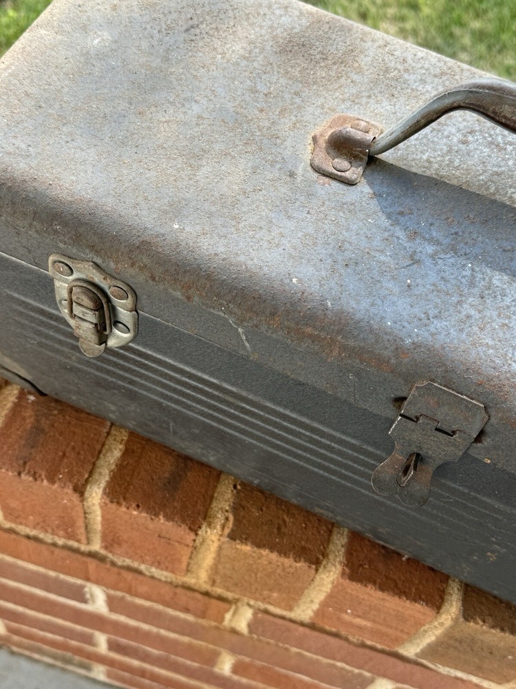 Vintage Metal Toolbox Possibly Craftsman
