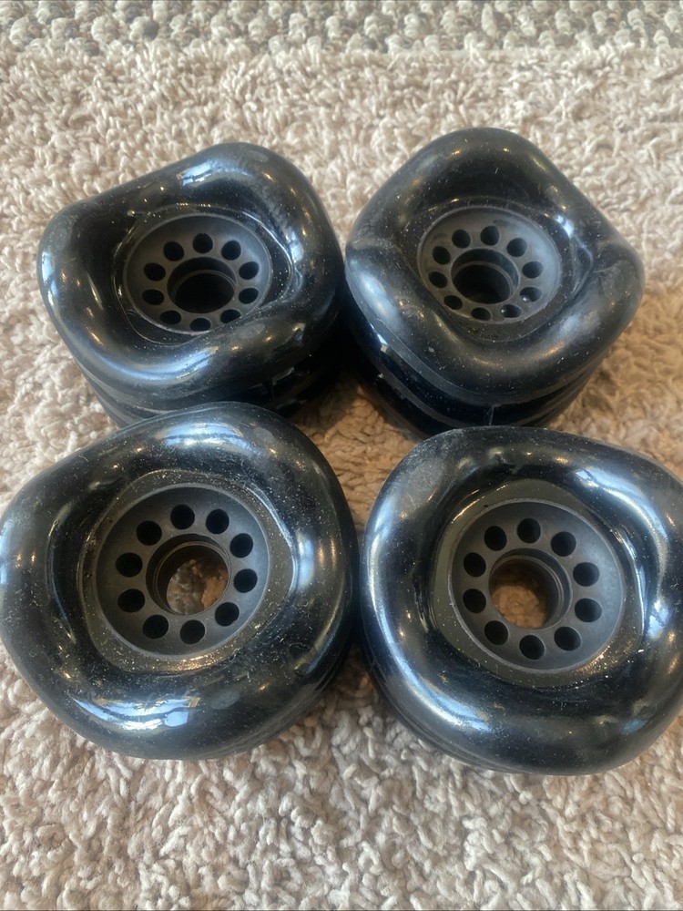 SHARK MEGALODON 95mm 78a BLACK WHEELS SET