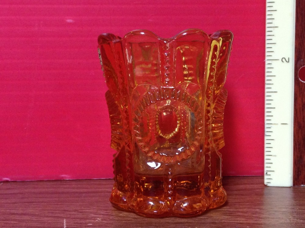 Amber Beaded Medallion Glass Toothpick Holder
