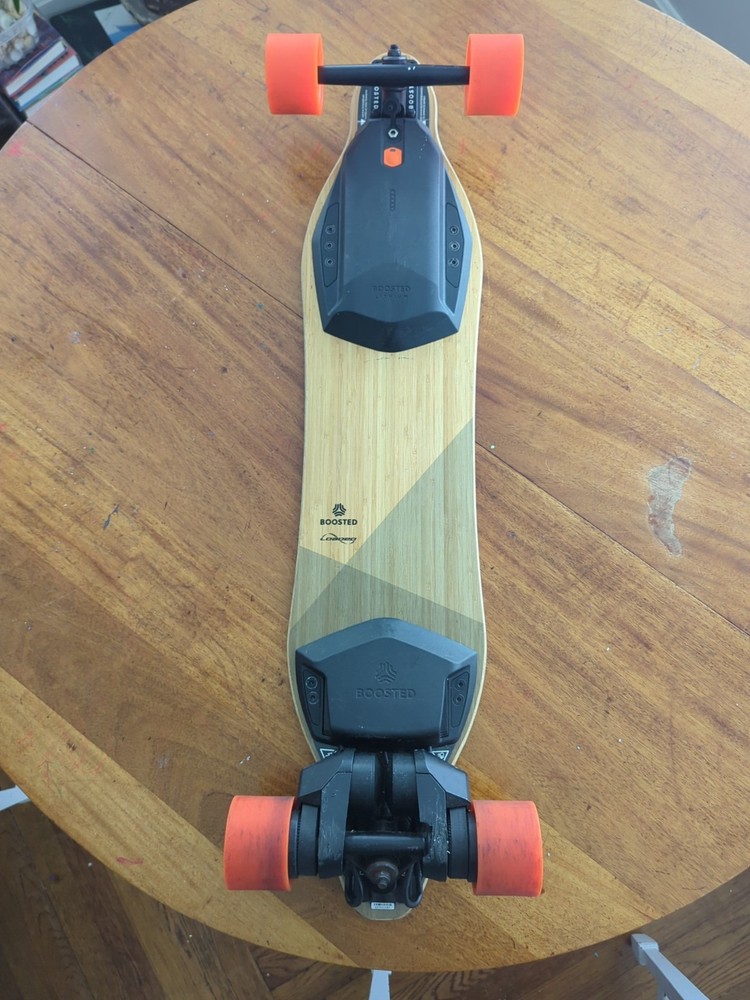 Boosted 2nd Gen Dual+ Electric Skateboard - Low Miles