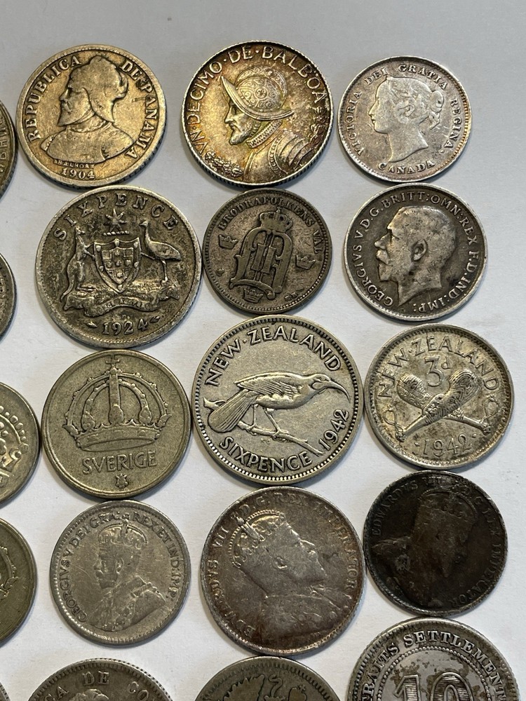 World Silver Coins - Lot 10
