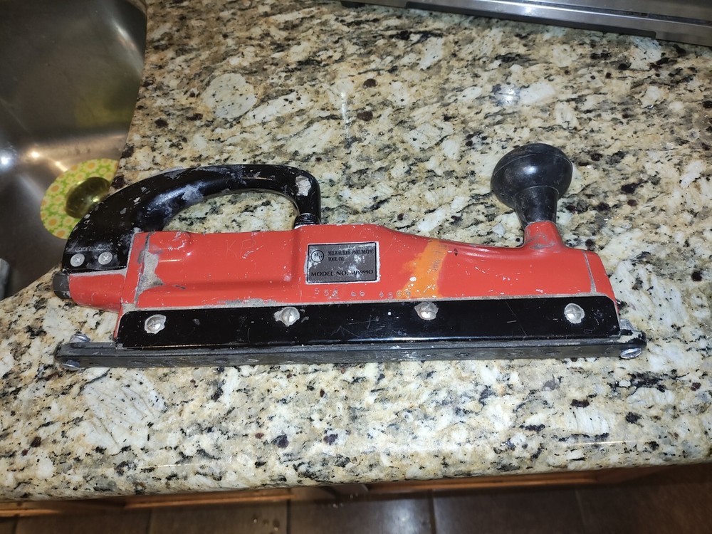 Milwaukee Pneumatic Sander